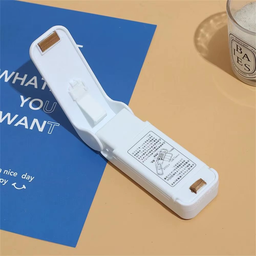 Mini Scelleuse Portable™ – Fermez vos sachets en 1 seconde, sans gaspillage ! - FaciliCasa
