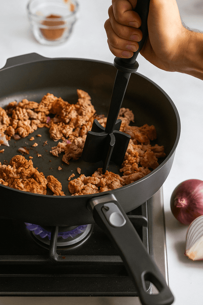 🧊 ChopMaster™ - Hachoir à viande manuel multifonction Le gadget de cuisine qui transforme ta poêle en chef étoilé. - FaciliCasa