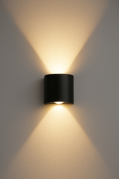 LumiWall™ – Applique Murale LED Étanche IP66 – Éclairage Design & Minimaliste pour Intérieur/Extérieur - FaciliCasa