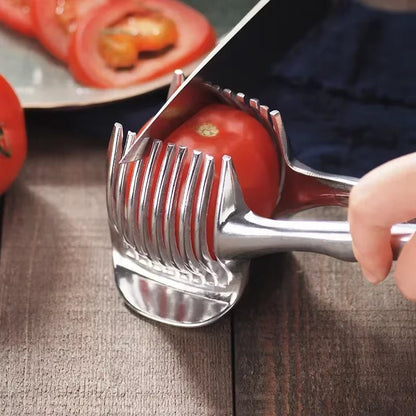 SmartSlice™ – L'outil malin pour couper tomates & fruits sans effort ni tracas ! - FaciliCasa